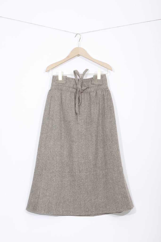laurence-bras-jupe-midi-chevron-noeud