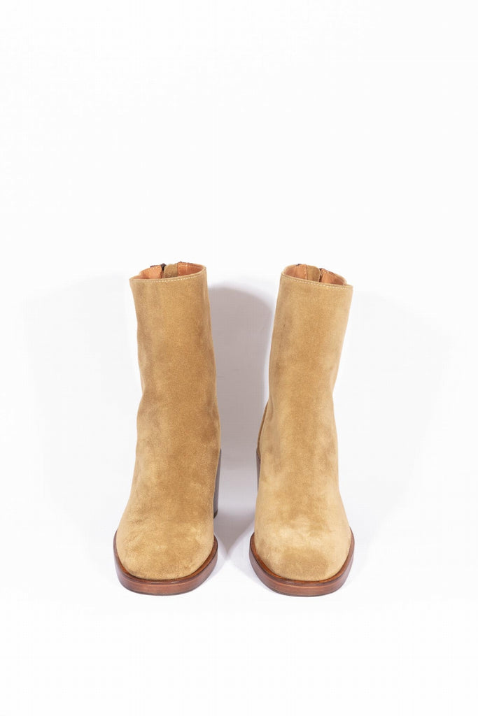 daim-boots-a-talon-artisanal-semelle-en-cuir-confortable