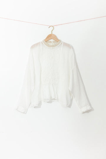 coton-blouse-broderie-ample-col-rond